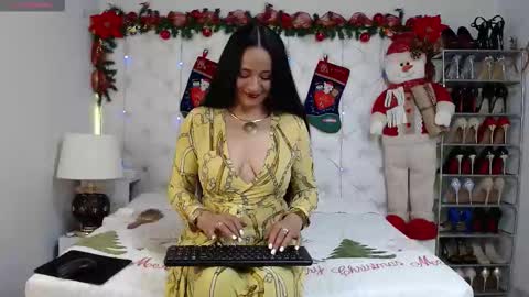    2  online show from December 4, 2:14 am