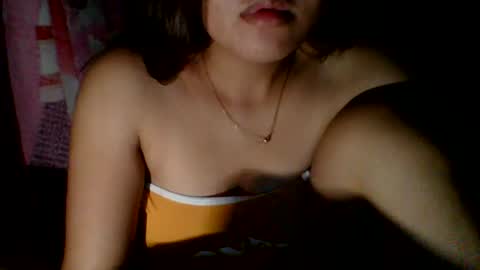 z0elyn online show from July 9, 2:52 pm