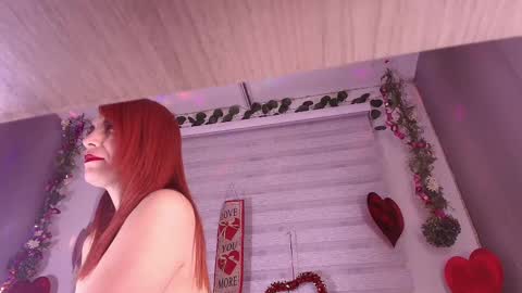 Snapshot of z_zoe_ chatting on February 17, 3:25 am Zoe online show from February 17, 3:25 am