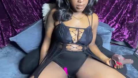 ZadaRaye online show from September 28, 12:17 am