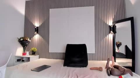 Snapshot of zafiiraa chatting on October 24, 12:56 pm zafira online show from October 24, 12:56 pm