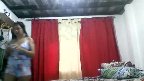 Zafiro online show from December 20, 11:14 am