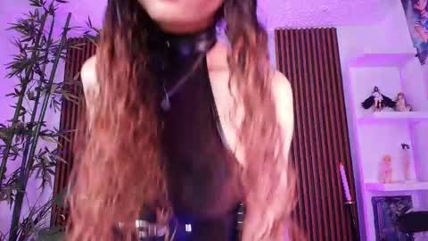 zahara_1 online show from April 17, 3:41 am