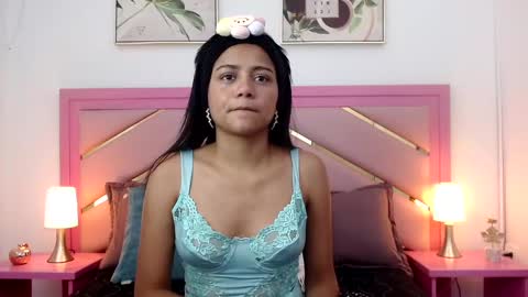 Snapshot of zaira_angel chatting on February 26, 7:40 pm Zaira Angel online show from February 26, 7:40 pm