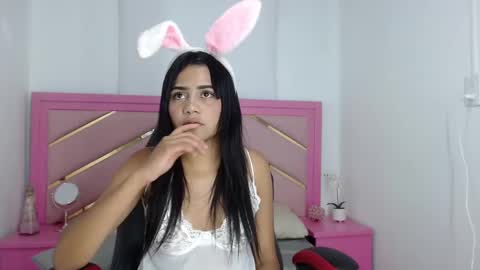 Snapshot of zaira_angel chatting on January 30, 4:06 am Zaira Angel online show from January 30, 4:06 am