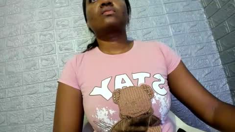 Zamara   online show from December 15, 12:49 am