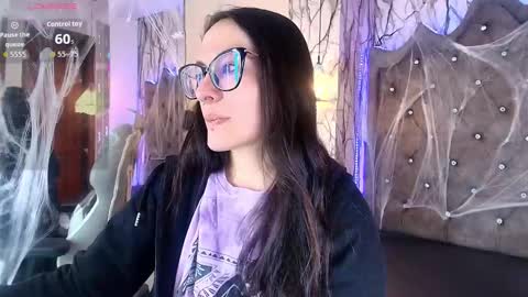 Snapshot of zami_escobar_of chatting on November 1, 8:13 pm online show from November 1, 8:13 pm