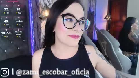 Snapshot of zami_escobar_of chatting on October 4, 9:52 pm online show from October 4, 9:52 pm