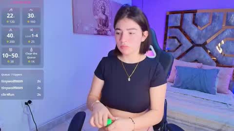 Snapshot of zamira_taylor chatting on October 26, 5:03 am zamira_taylor online show from October 26, 5:03 am