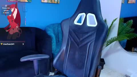 Snapshot of zamira_taylor chatting on October 4, 6:41 am zamira_taylor online show from October 4, 6:41 am