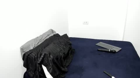 zammii69 online show from September 26, 9:56 pm