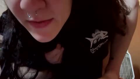 Snapshot of zanillayar chatting on September 8, 2:16 pm Zanilla online show from September 8, 2:16 pm