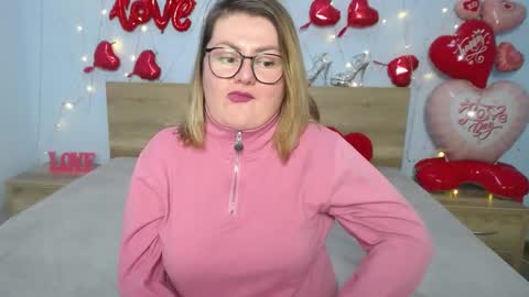 zannadreil online show from February 14, 6:12 am