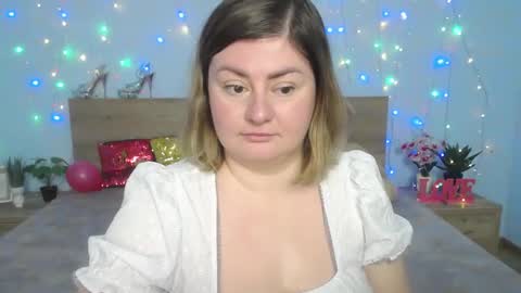 zannadreil online show from January 23, 7:51 pm