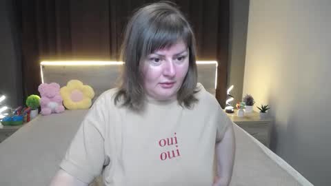 zannadreil online show from October 12, 8:00 pm