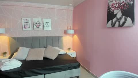 Snapshot of zara__sweet chatting on September 23, 1:42 pm Zara Sweet online show from September 23, 1:42 pm