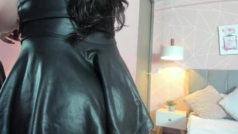 Snapshot of zara__sweet chatting on October 17, 1:36 pm Zara Sweet online show from October 17, 1:36 pm