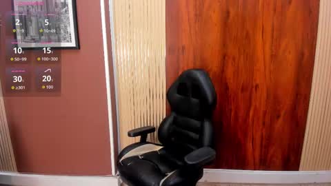 Zara online show from October 12, 1:57 pm