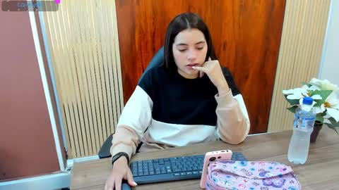 Zara online show from September 22, 12:36 pm