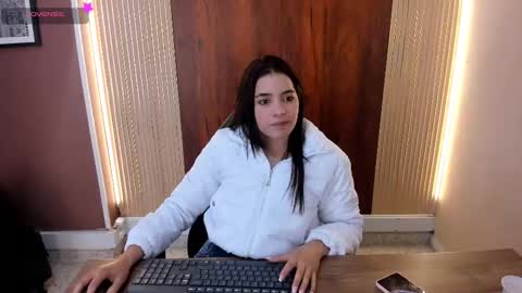 Snapshot of zara_andersson chatting on September 11, 12:49 pm Zara online show from September 11, 12:49 pm