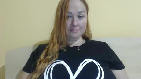 Snapshot of zara_red chatting on September 23, 7:06 am Kate. if im not here im here foxy red333 online show from September 23, 7:06 am