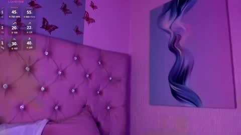 zarablazze_ online show from May 5, 11:52 pm