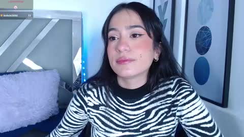 Snapshot of zaradames_ chatting on February 21, 5:46 am zaradames_ online show from February 21, 5:46 am