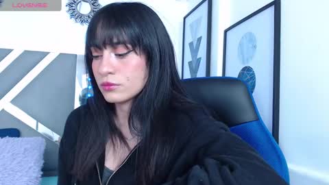 Snapshot of zaradames_ chatting on February 3, 5:07 am zaradames_ online show from February 3, 5:07 am