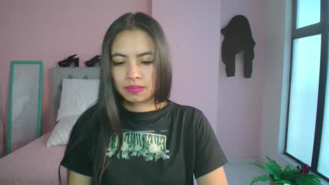 Zarah  online show from January 22, 7:03 pm