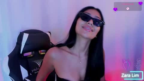 Zara Lim  online show from October 10, 8:25 pm