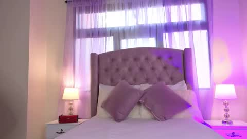 ZaraQuiinn online show from October 22, 2:33 pm