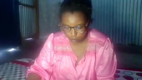 zaraspice104261 online show from October 1, 8:41 am