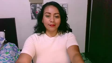 zaray online show from October 17, 9:51 pm