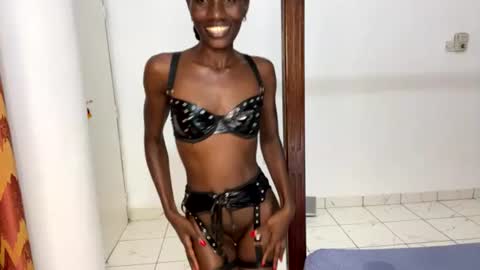 zaria_amara online show from July 30, 7:48 pm