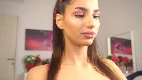 Snapshot of zariavera chatting on September 18, 7:01 pm zariavera online show from September 18, 7:01 pm