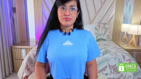 Snapshot of zendaya_cute chatting on October 15, 11:35 am Zendaya online show from October 15, 11:35 am