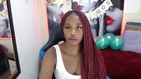 Snapshot of zendaya_wilson1 chatting on February 9, 5:19 am Zendaya Wilson online show from February 9, 5:19 am