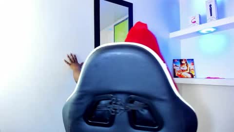 Zendaya Wilson online show from October 21, 5:11 am