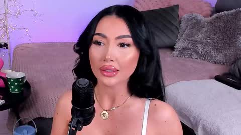 Zenyda online show from March 15, 5:48 pm