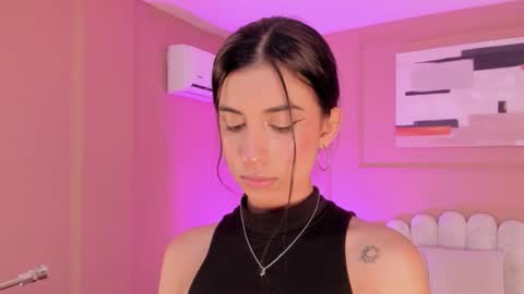 ZIA online show from November 18, 7:15 pm