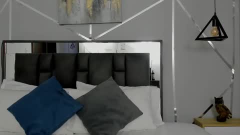 zia online show from January 6, 12:13 pm