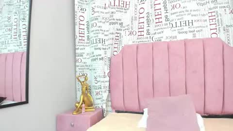 zoe_blond online show from October 23, 8:31 am