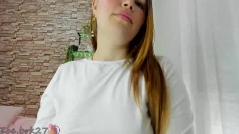 zoe brk online show from May 29, 8:23 am