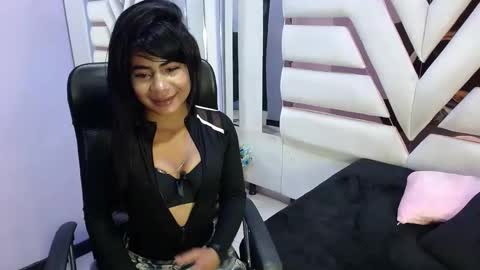 Zoe Browns online show from October 17, 2:37 am