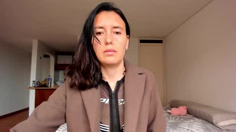 ZOE online show from September 17, 9:02 pm