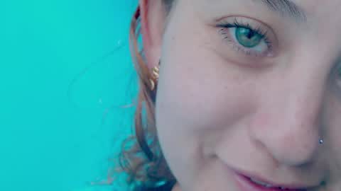Snapshot of zoe_jones2 chatting on January 14, 10:34 pm Zoe online show from January 14, 10:34 pm