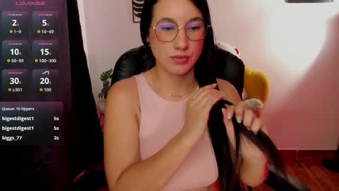 zoe_millerx online show from November 26, 2:18 pm