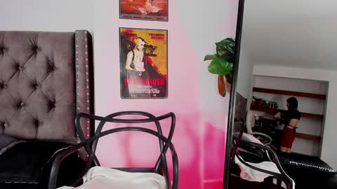 Snapshot of zoe_olsen__ chatting on January 14, 12:24 pm Zoe Olsen online show from January 14, 12:24 pm