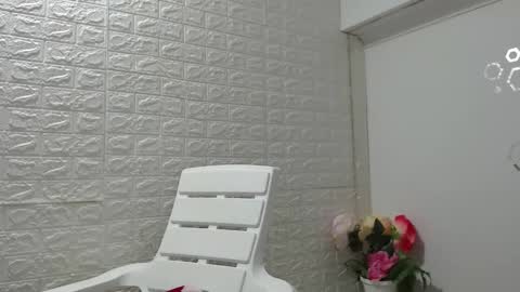 Carolina online show from September 21, 9:46 pm