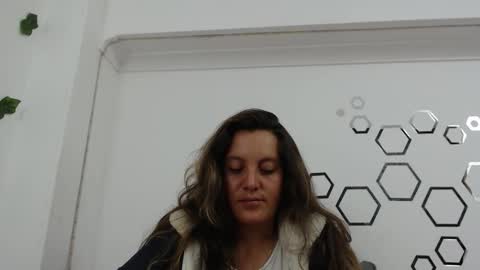 Carolina online show from November 29, 9:30 pm